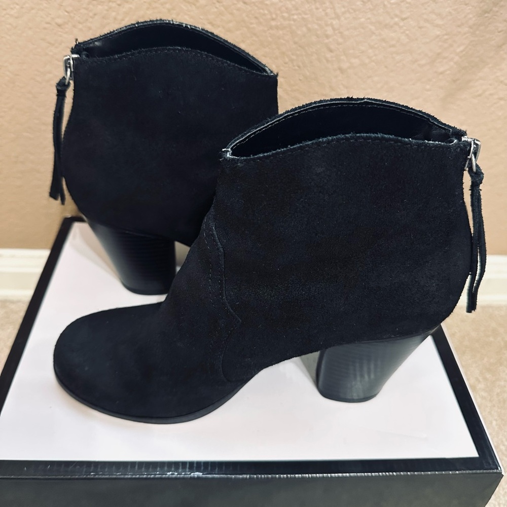 Nine West Black Boots 7 🖤 - Picture 3 of 10